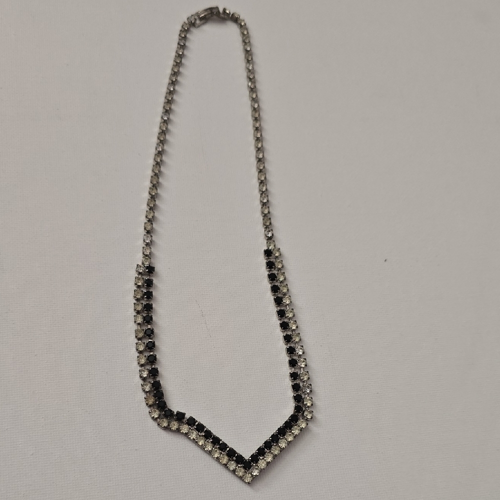 Elegant Black and Silver Necklace